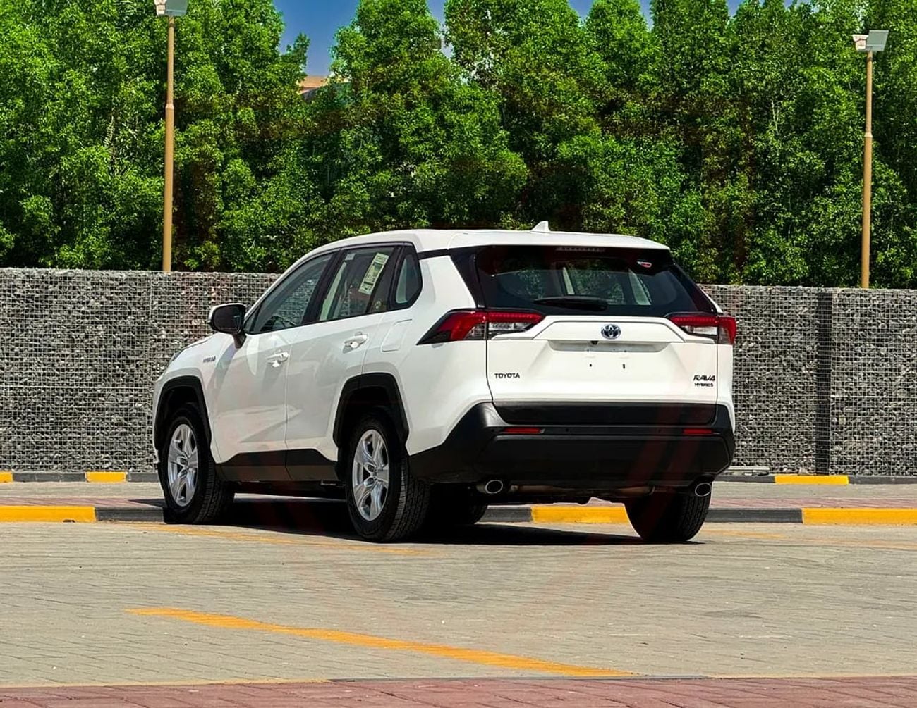 تويوتا راف ٤ إي إكس Rav4 Hybrid | 2.5 L | | GCC | Accident-Free | In Excellent Condition | 1320 P.M