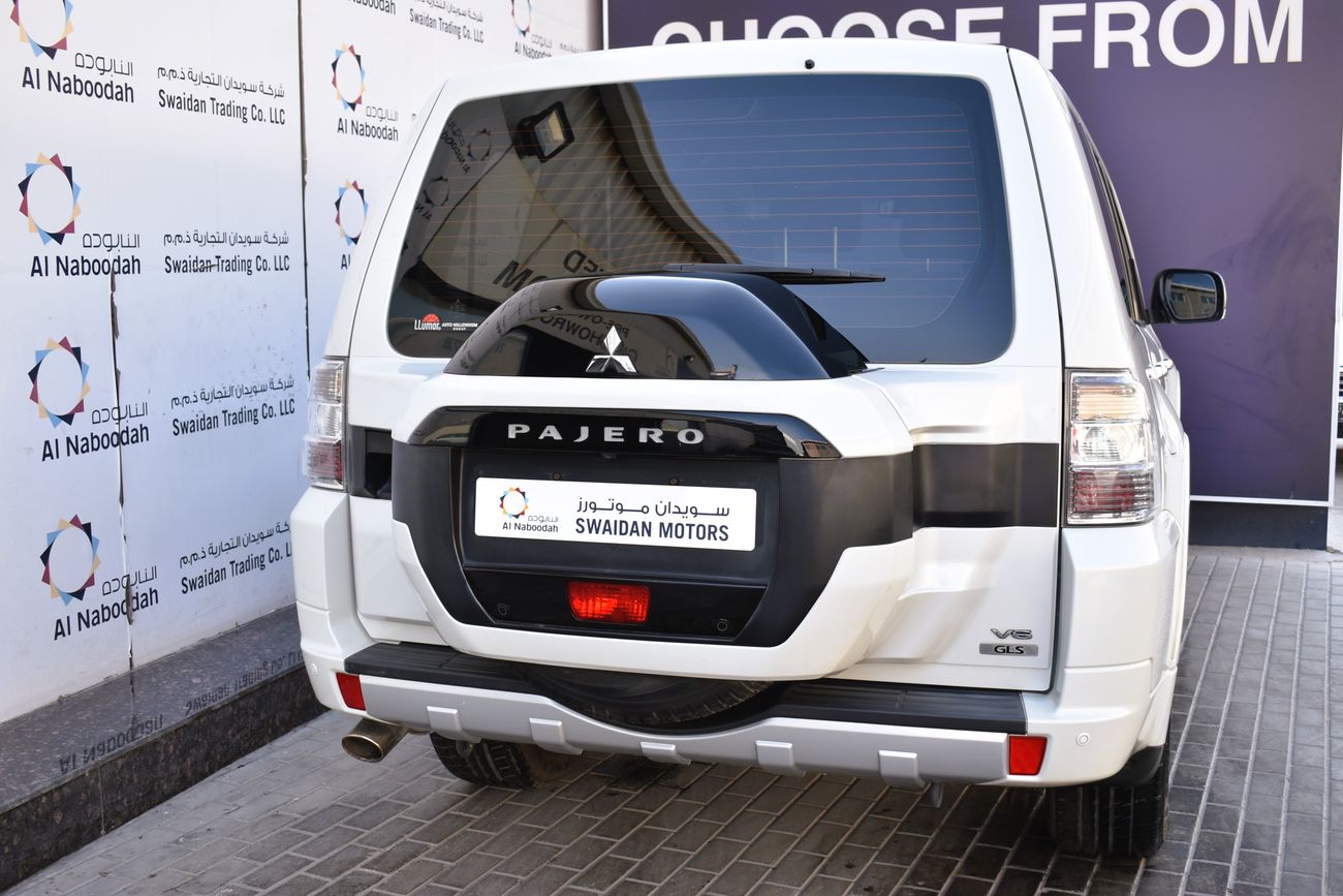 ميتسوبيشي باجيرو AED 959 PM | 3.5L GLS GCC DEALER WARRANTY