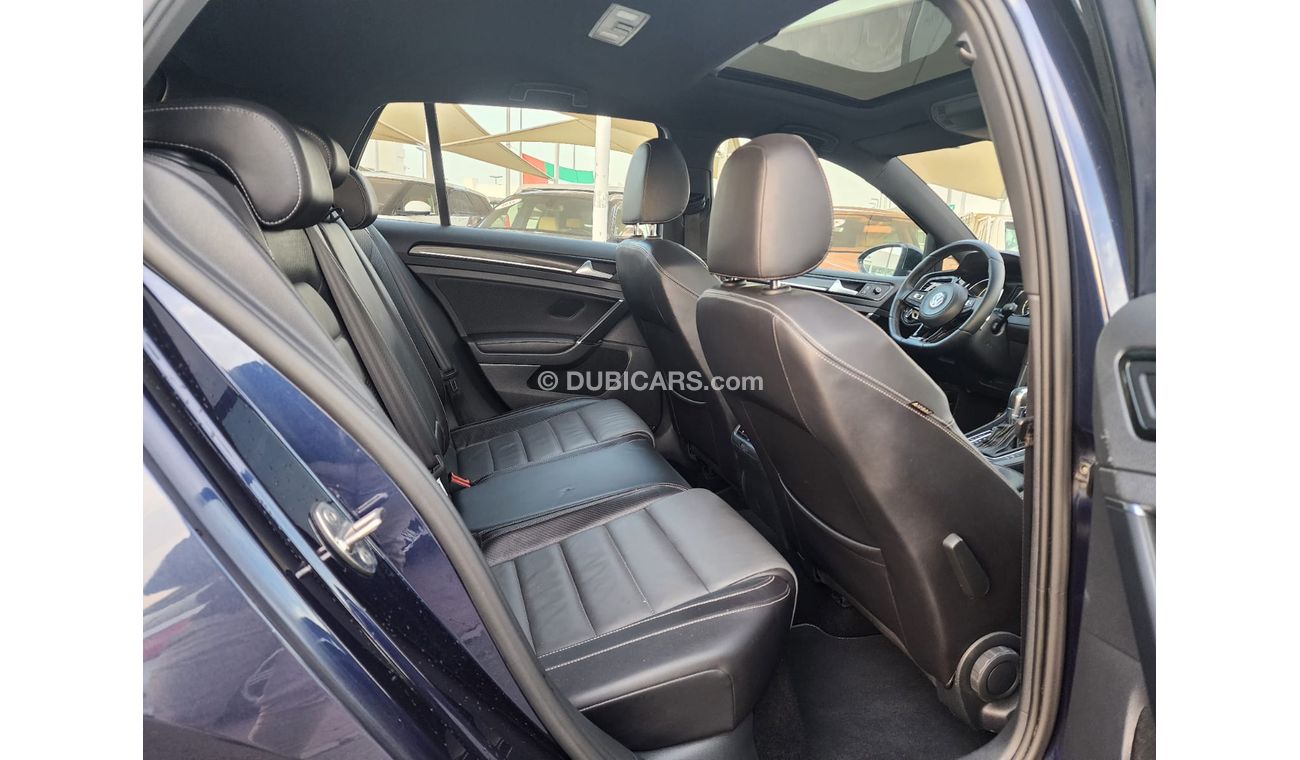 فولكس واجن جولف Volkswagen Golf R_Gcc_2016_Excellent_Condition _Full option