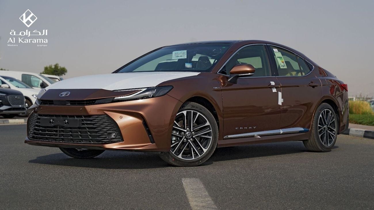 تويوتا كامري LE 2.5L Hybrid | Panoramic Sunroof | Rear Camera | Wireless Charger | Lumbar Seat