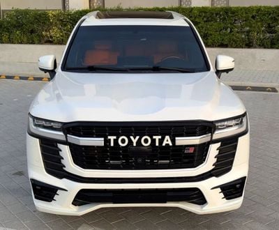 Toyota Land Cruiser Toyota landcruise 2015Model GXR Top Full option Facelifted 2026 4.0L v6 petrol Engine Colour White p
