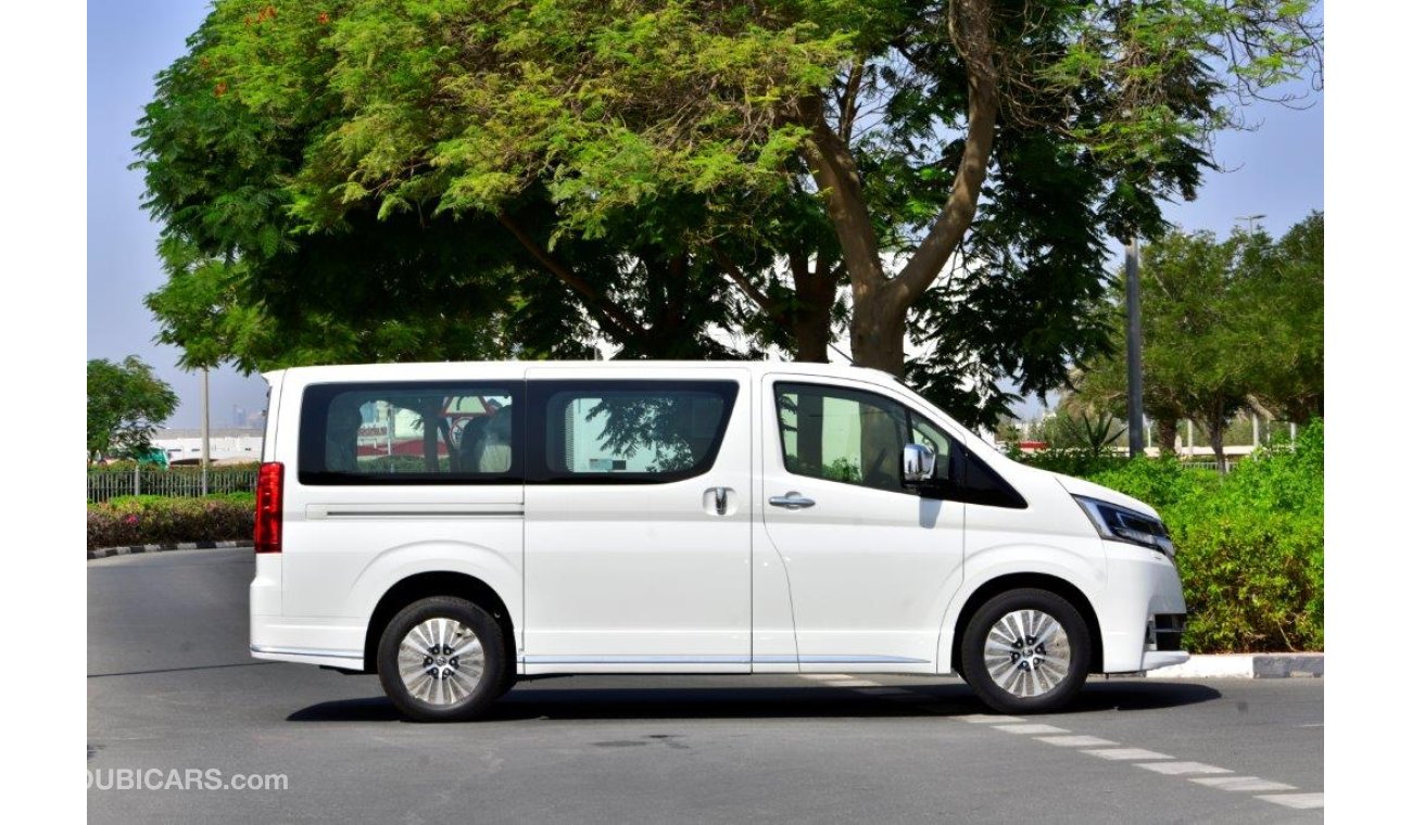 Toyota Granvia PREMIUM 2.8L TURBODIESEL AUTOMATIC