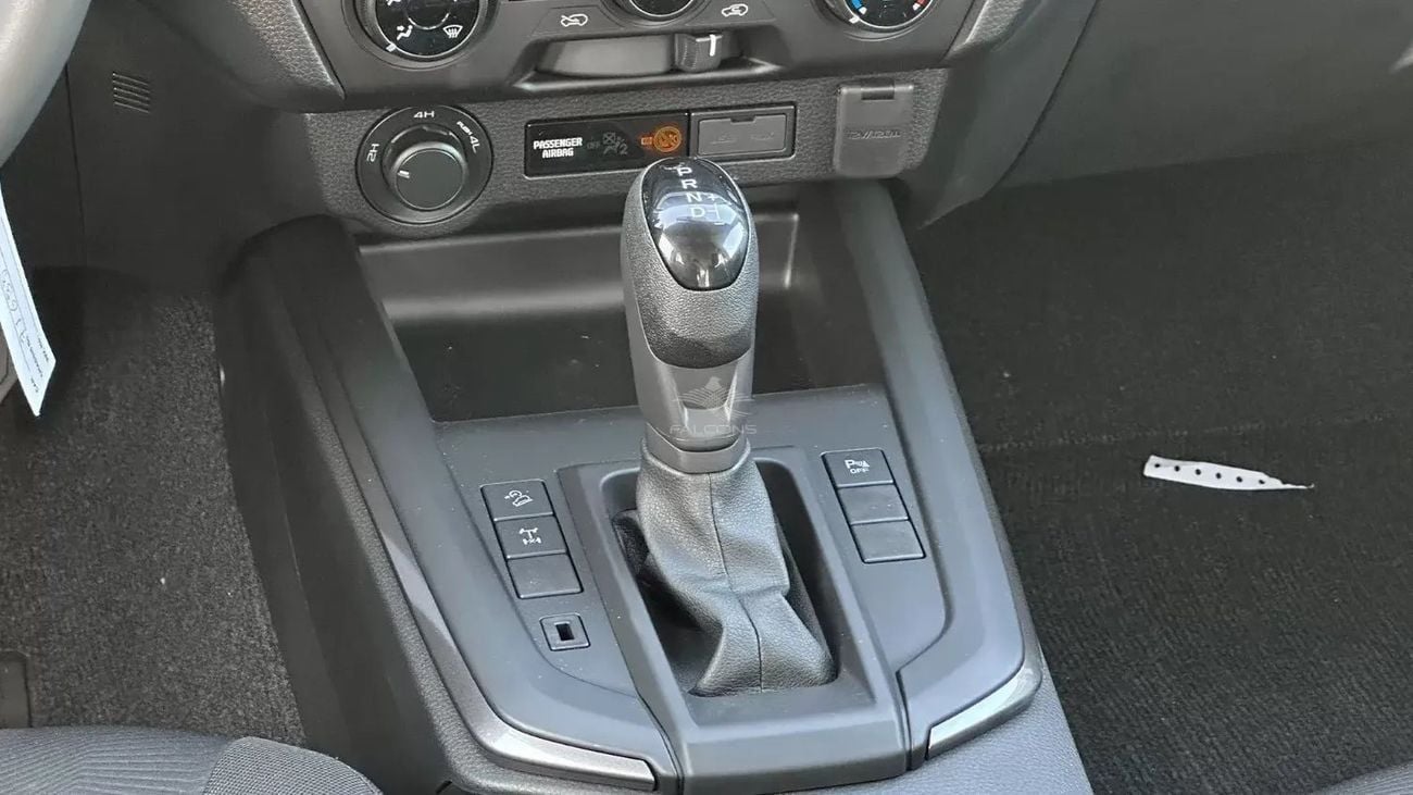 Isuzu D-MAX STD ⦁	ISUZU D-Max 1.9 Ddi DC 4x4 PWR A/W LS High Specs AT 2025 • Diesel • Automatic