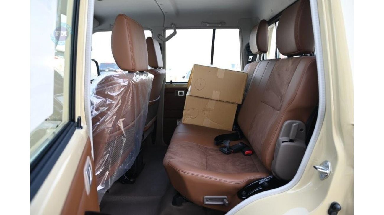 Toyota Land Cruiser Pick Up 79 Double Cab Diesel (Full Option)