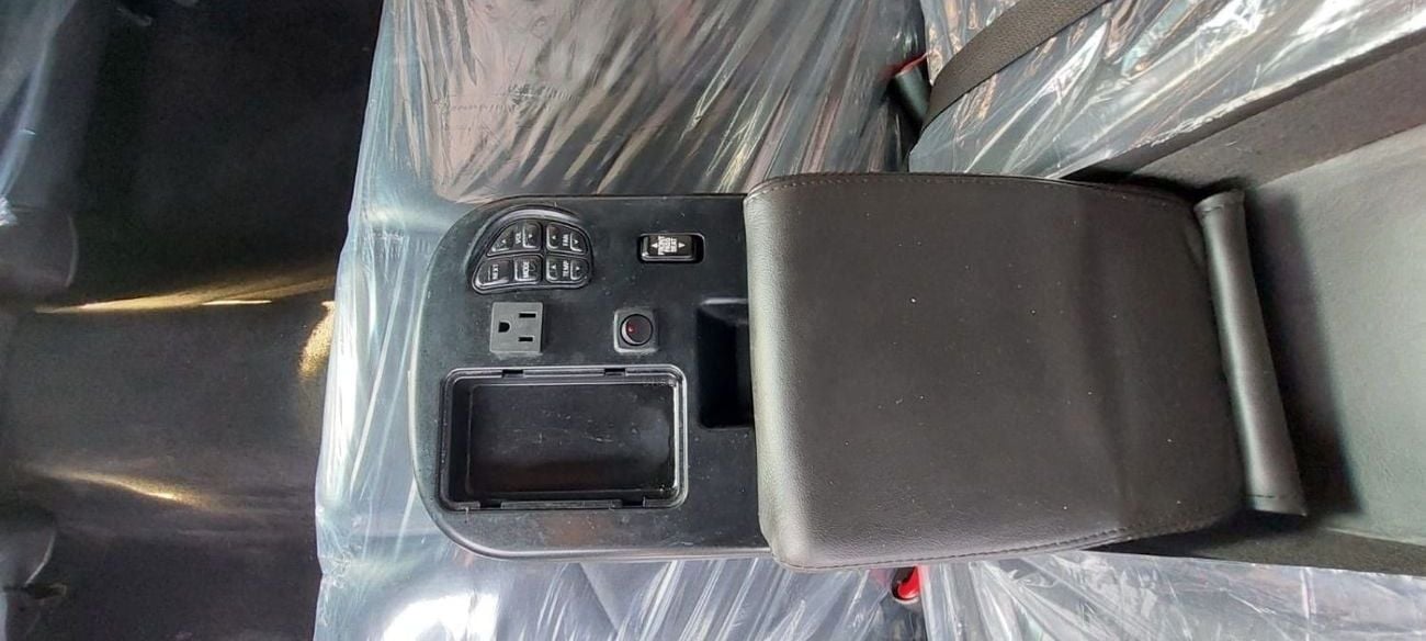 لينكولن تاون كار town car large