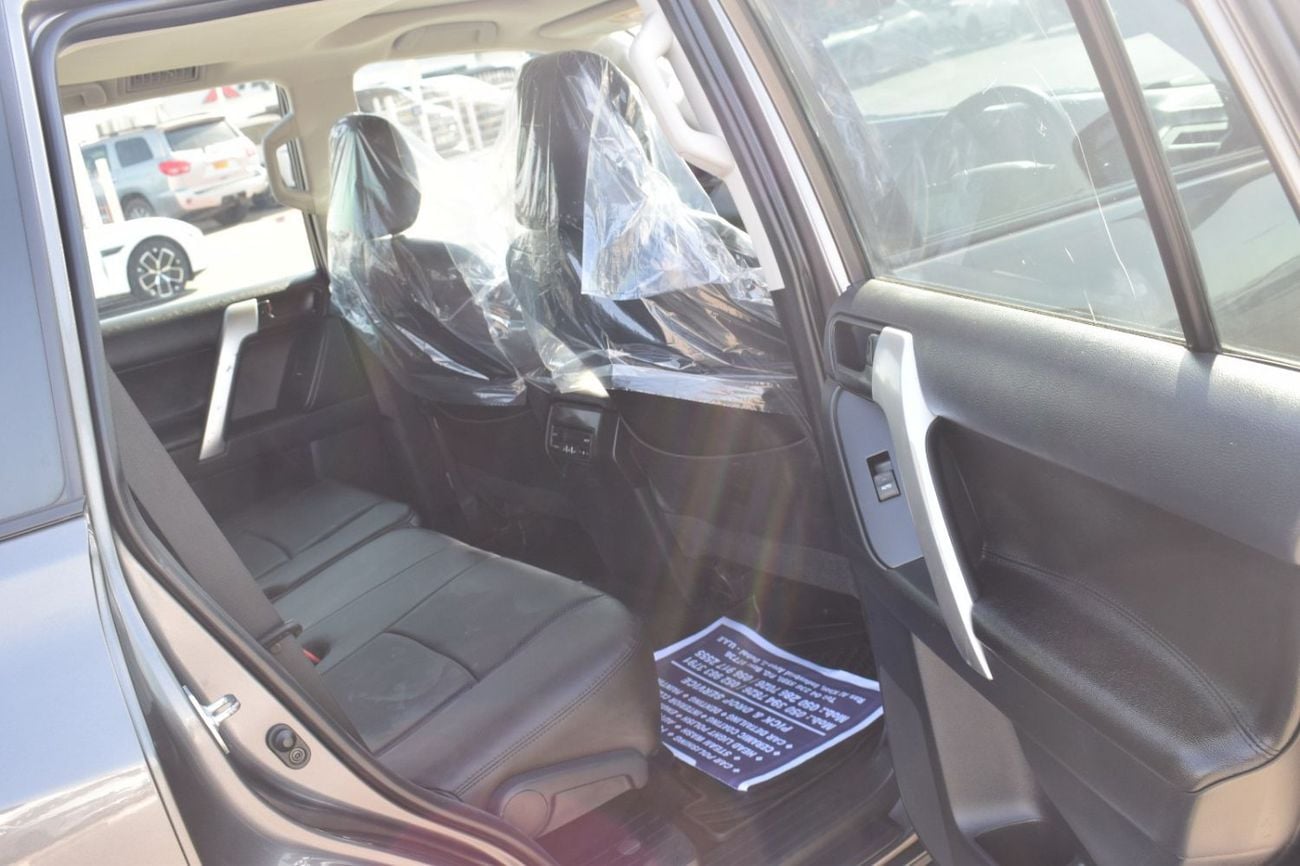 Toyota Prado diesel 2.8 liter ,right hand drive ,automatic gear ,only for export