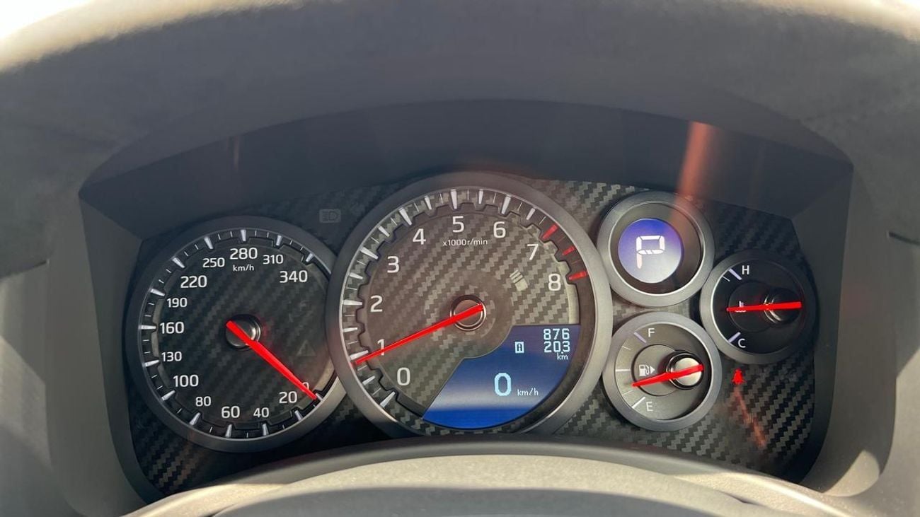 Nissan GTR Premium Edition 3.8L