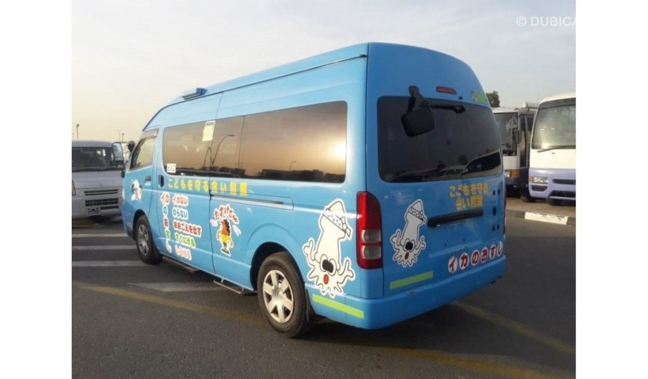 تويوتا هاياس Hiace Commuter RIGHT HAND DRIVE (Stock no PM 390 )