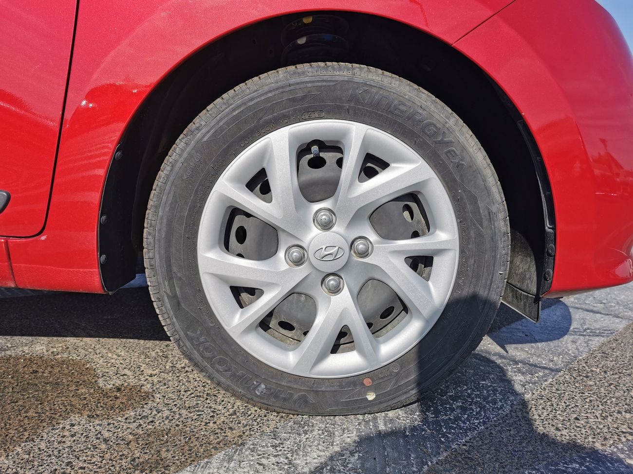 Hyundai Grand i10 1.2L PETROL, 14" TYRE, FABRIC SEATS, XENON HEADLIGHTS (CODE # HGI01)