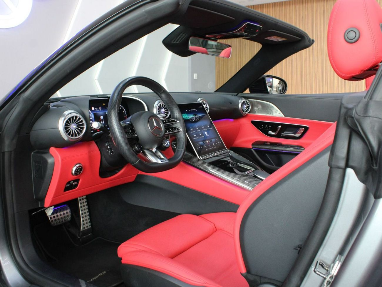 Mercedes-Benz SL 63 AMG Soft top Convertible