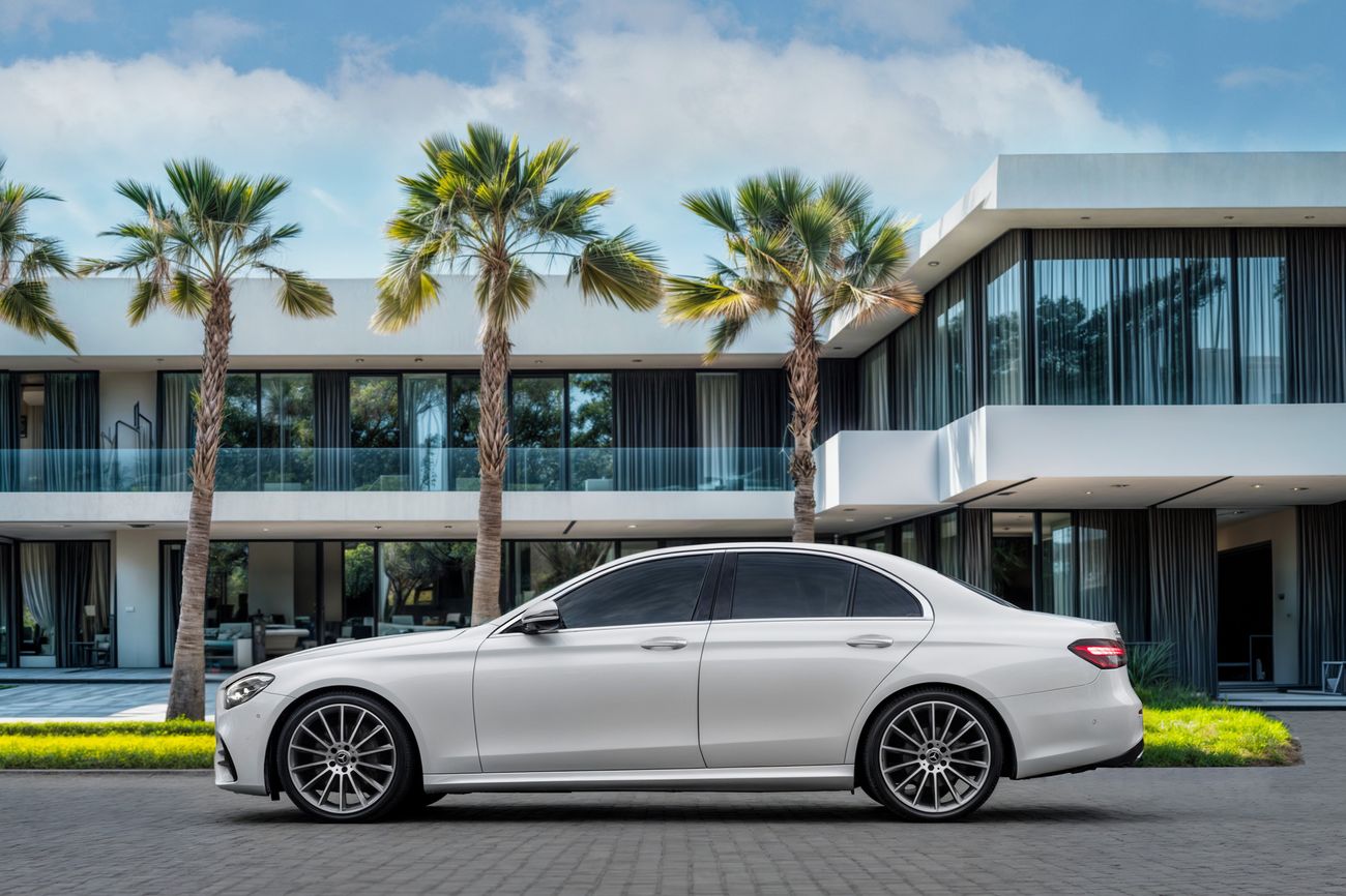 مرسيدس بنز E300 AMG | 3,819 P.M | 0% Downpayment | Mercedes E300 Agency Warranty & Service!