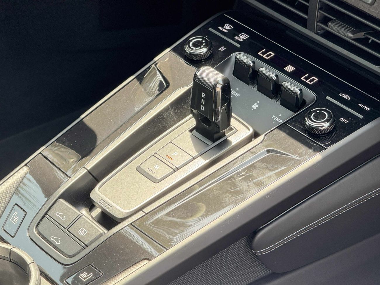 بورش 911 Carrera GTS 3.0L (450 HP) Coupe