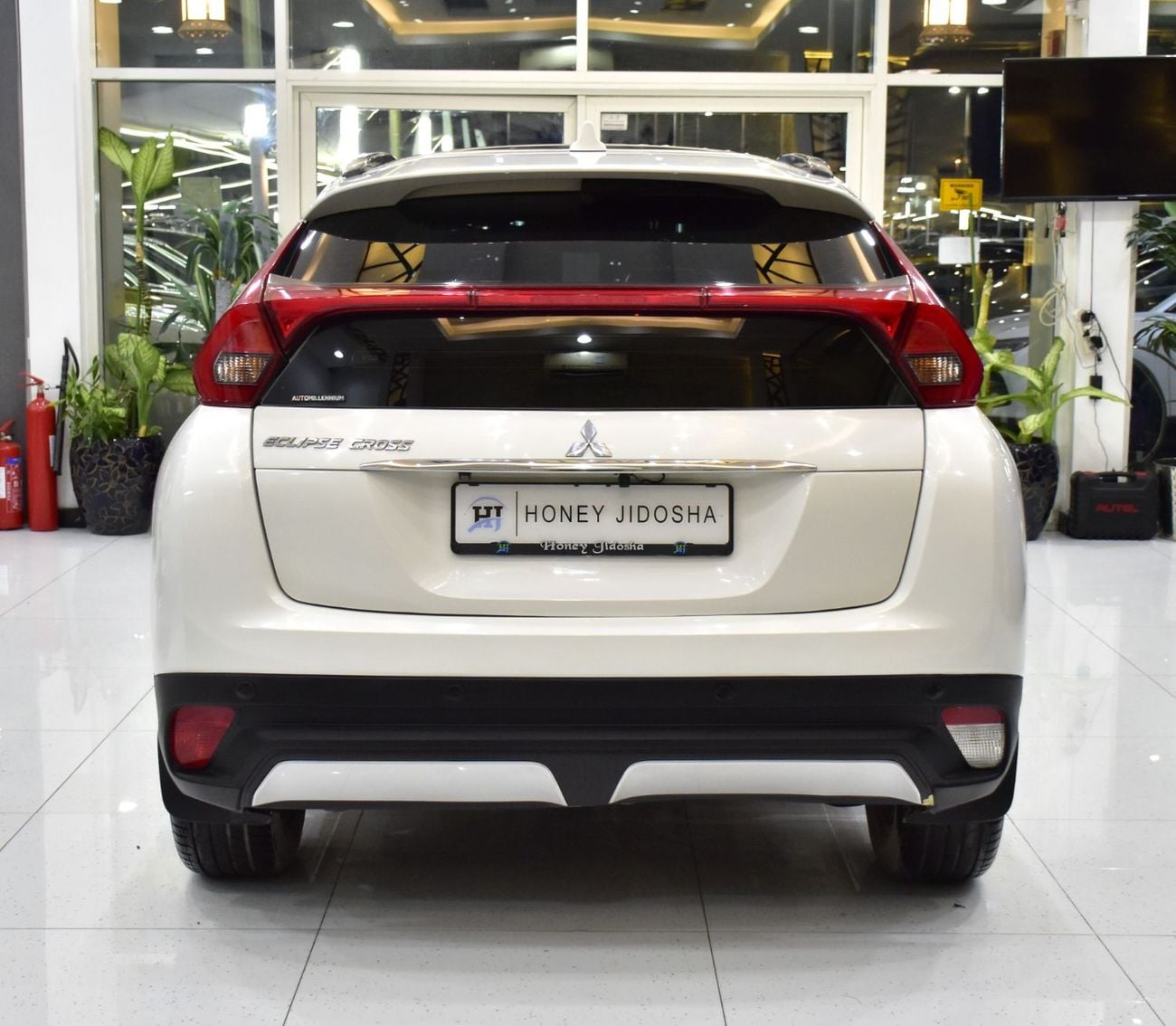 ميتسوبيشي إكلبس EXCELLENT DEAL for our Mitsubishi Eclipse Cross ( 2019 Model ) in White Color GCC Specs
