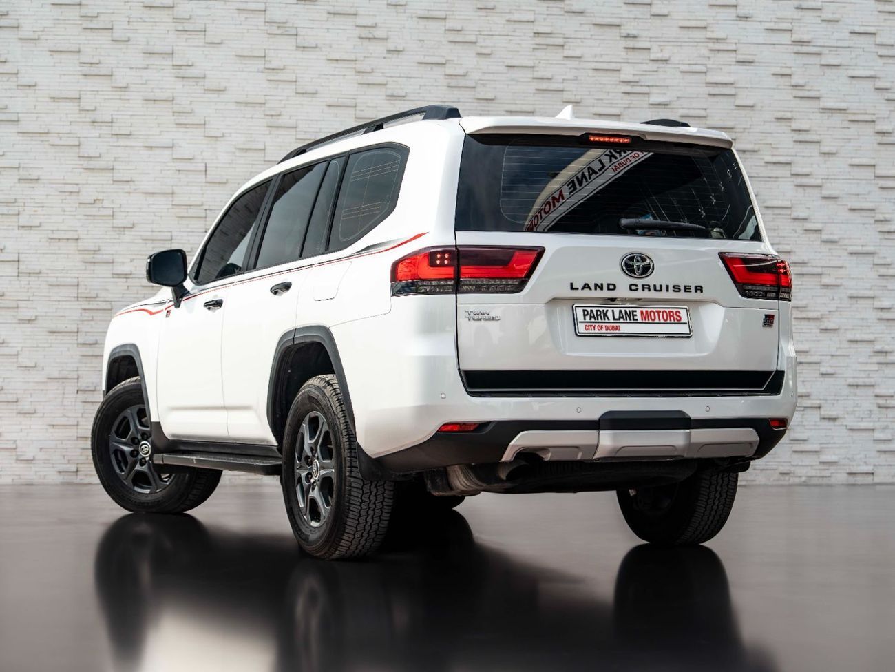 Toyota Land Cruiser GR-S 3.3L