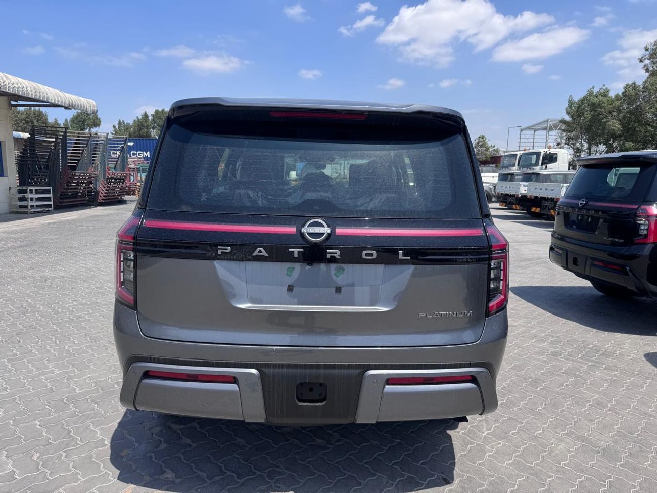Nissan Patrol SE Platinum City 3.8L (Ext _GRAY  Inter_BURGUNDY)