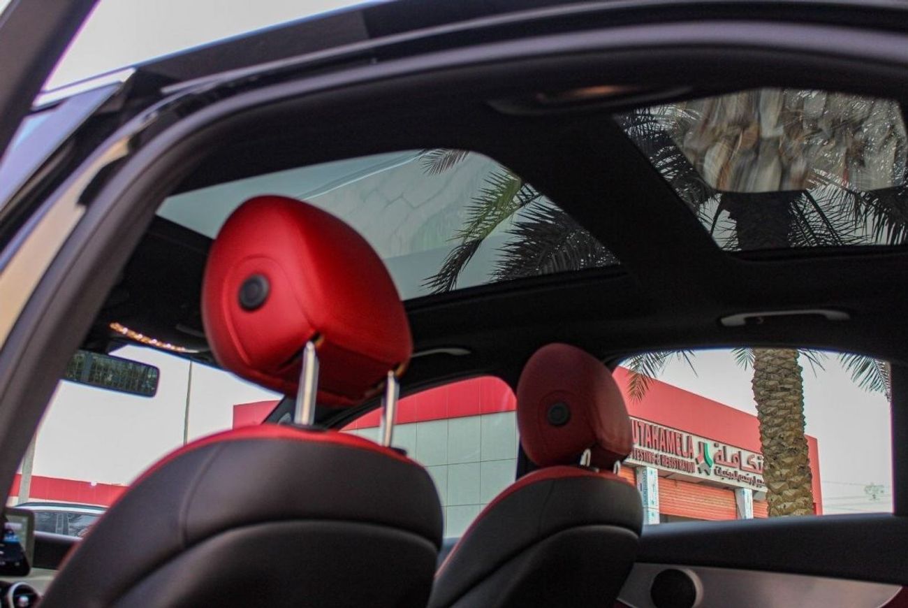 Mercedes-Benz C 300 AMG Pack MERCEDES-BENZ C300 4MATIC