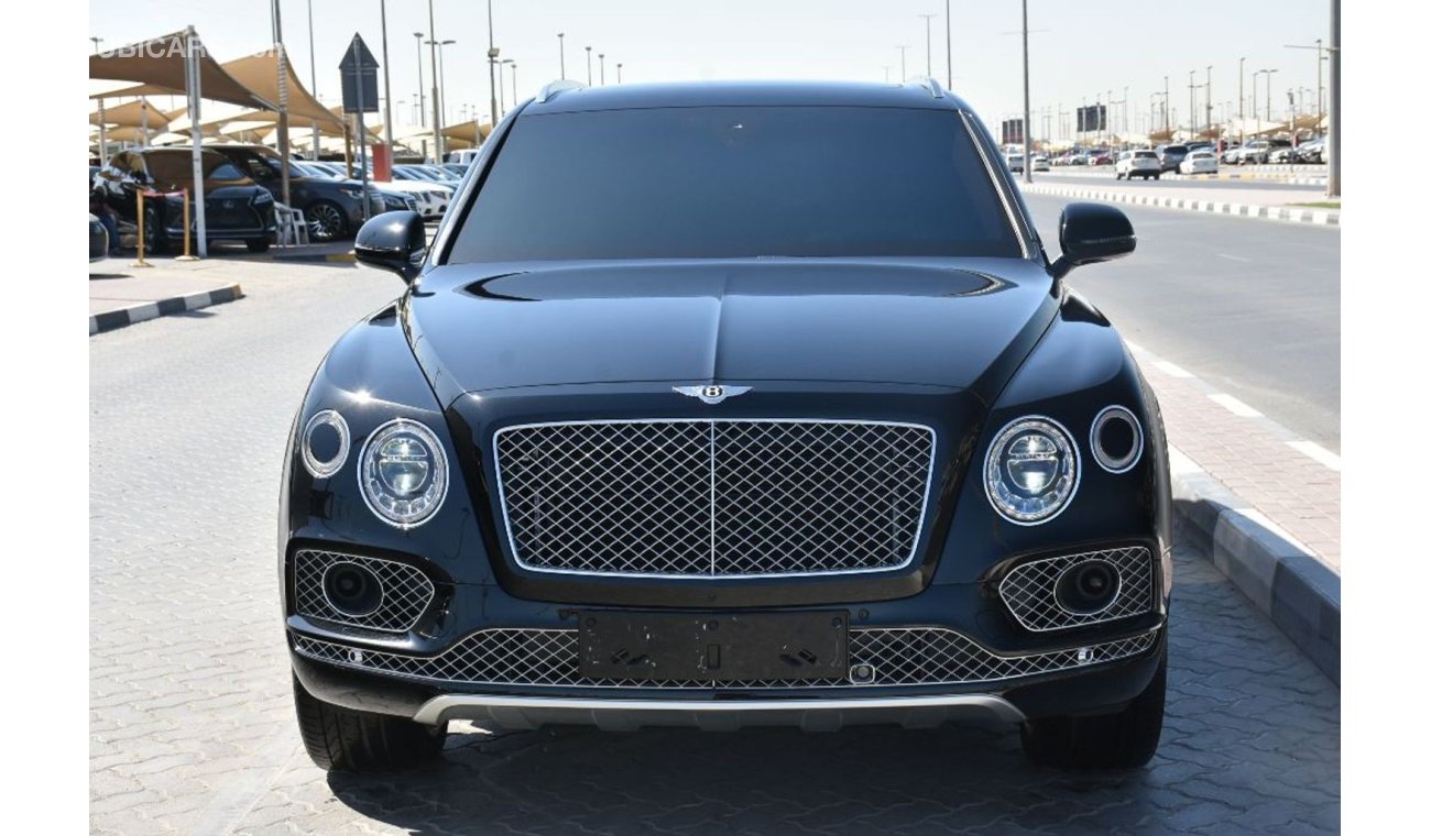 بنتلي بينتايجا BENTLEY BENTAYGA V12 MODEL 2017