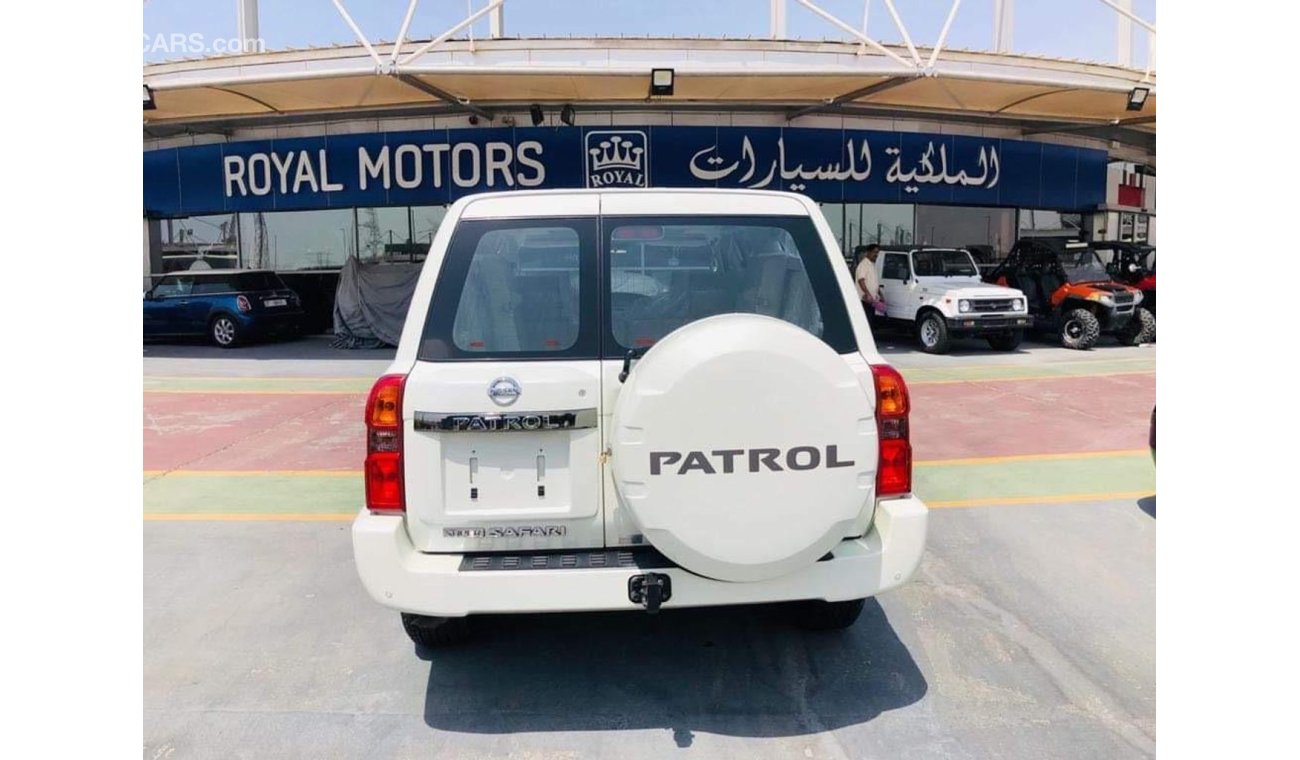 Nissan Patrol Safari **2009** 1200 kms Only / GCC Spec