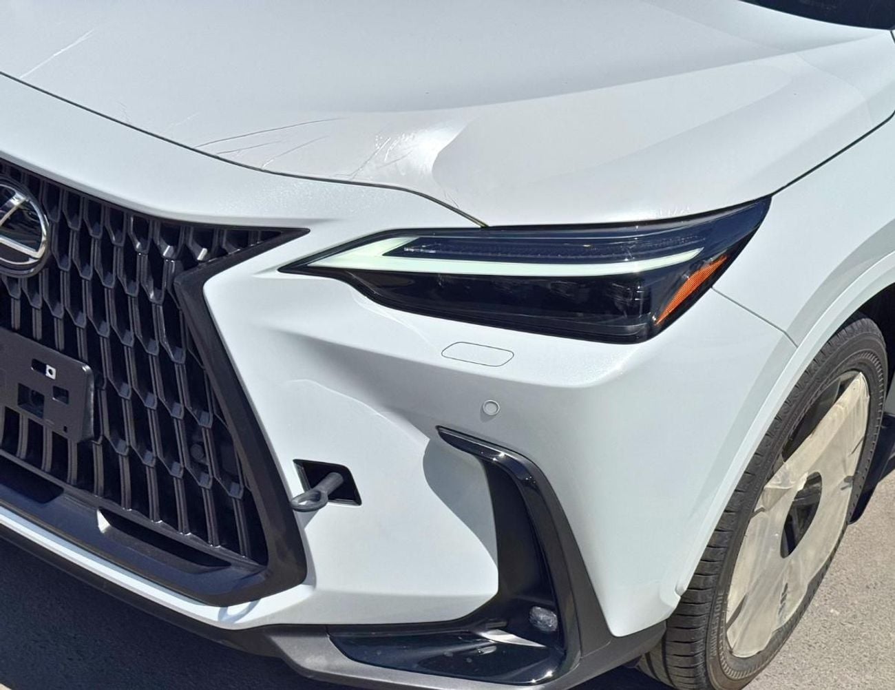 لكزس NX350h HEV LUXURY / 2.5L PETROL V4 / RADAR / PANORAMIC ROOF / LEATHER WITH POWER SEATS (CODE # NXP3HEV)