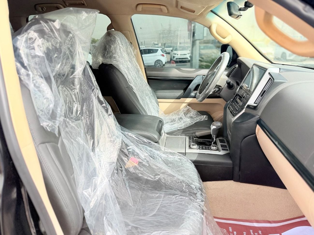 تويوتا لاند كروزر Toyota landcuriser GXR V8 Diesel 2015 facelifted 2021 black automatic
