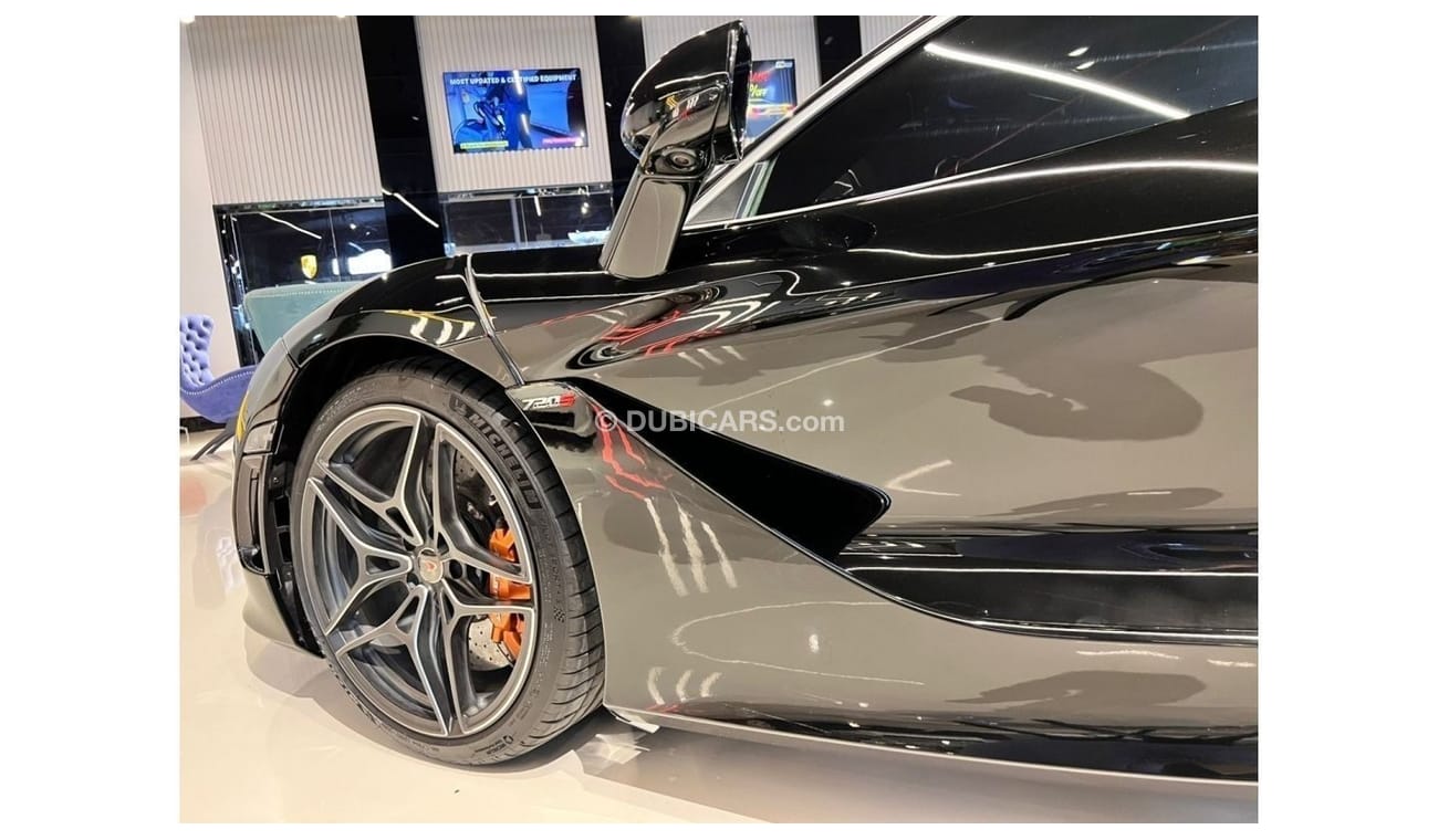 McLaren 720S MCLAREN 720S GCC / 45000KM/1 YEAR WARRANTY