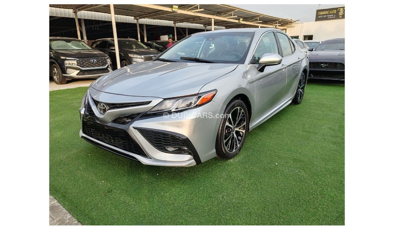 Toyota Camry SE Warranty one year
