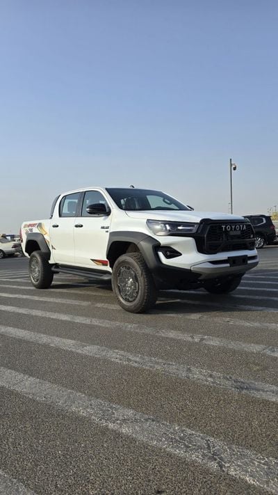 تويوتا هيلوكس GR SPORT