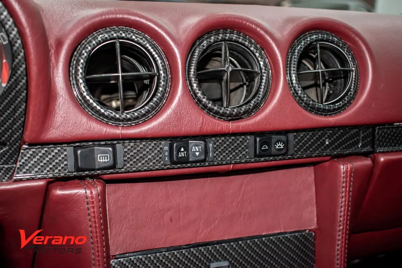 مرسيدس بنز SL 560 Mercedes 560 SL AMG Kit | Fully Rebuilt | Collector Grade