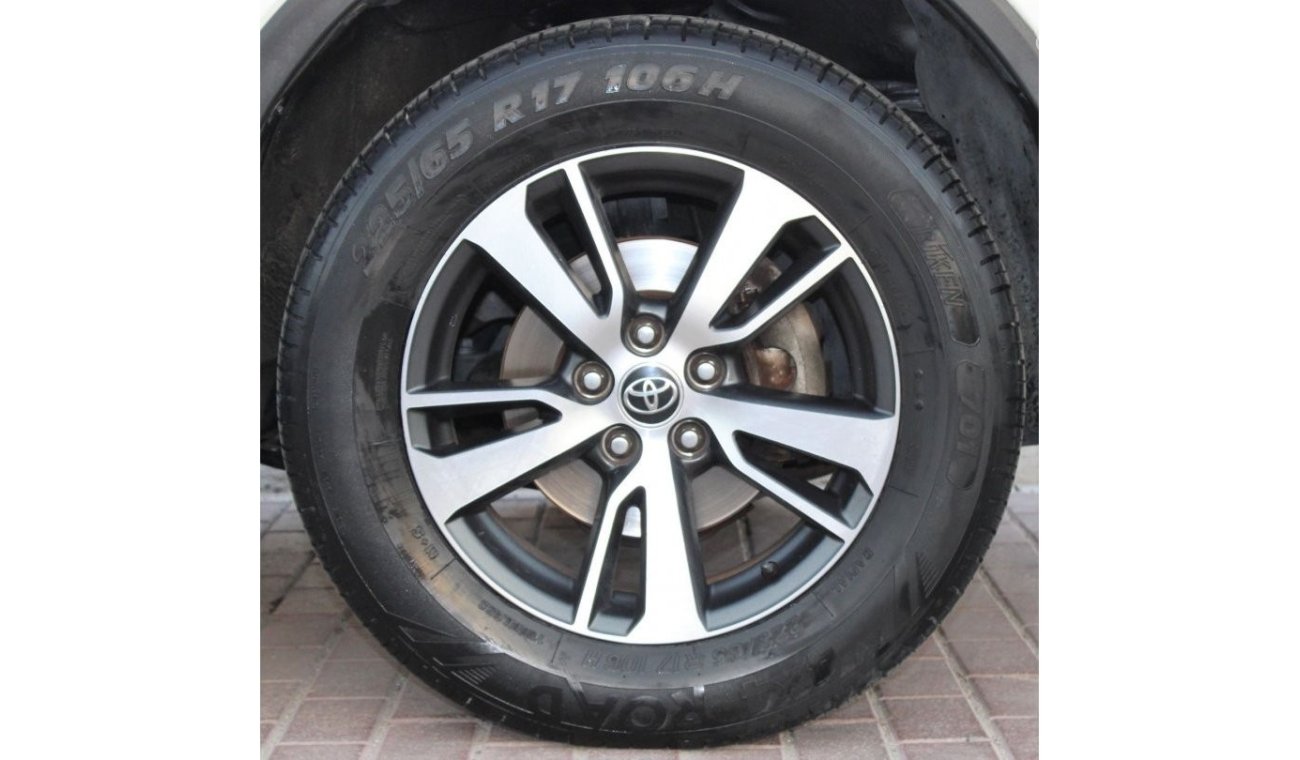 Toyota RAV4 Toyota RAV 2016 GCC, in excellent condition, without accidents, very clean from inside and outside