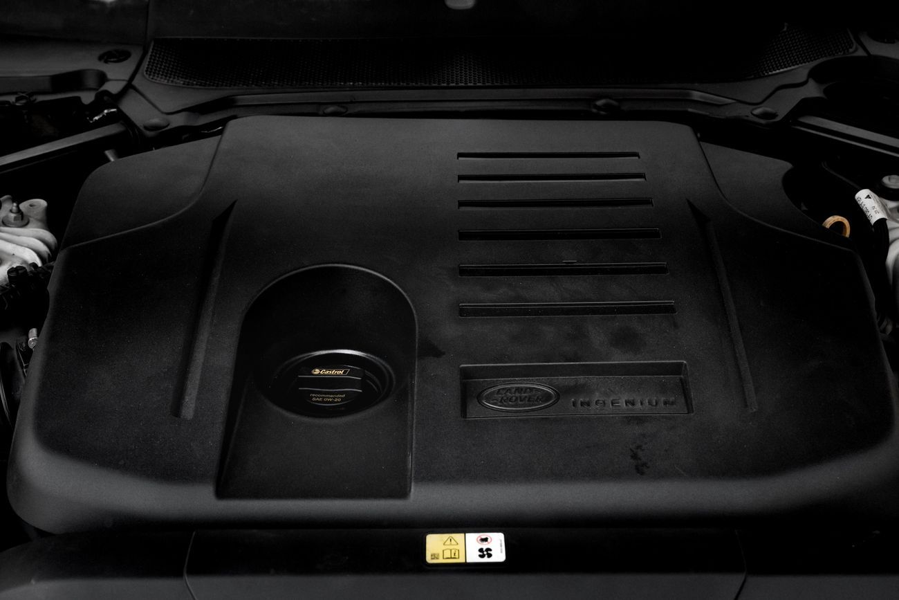 Land Rover Range Rover Sport Range Rover Sport | 3,134 P.M | 0% Downpayment | Al Tayer History | Soft Closing Doors