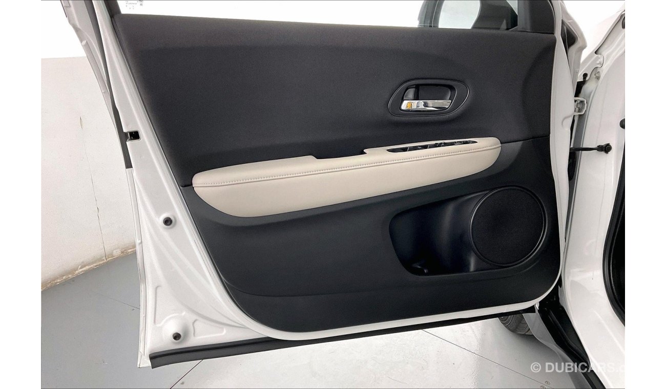 Honda HRV DX | 1 year free warranty | 1.99% financing rate | 7 day return policy