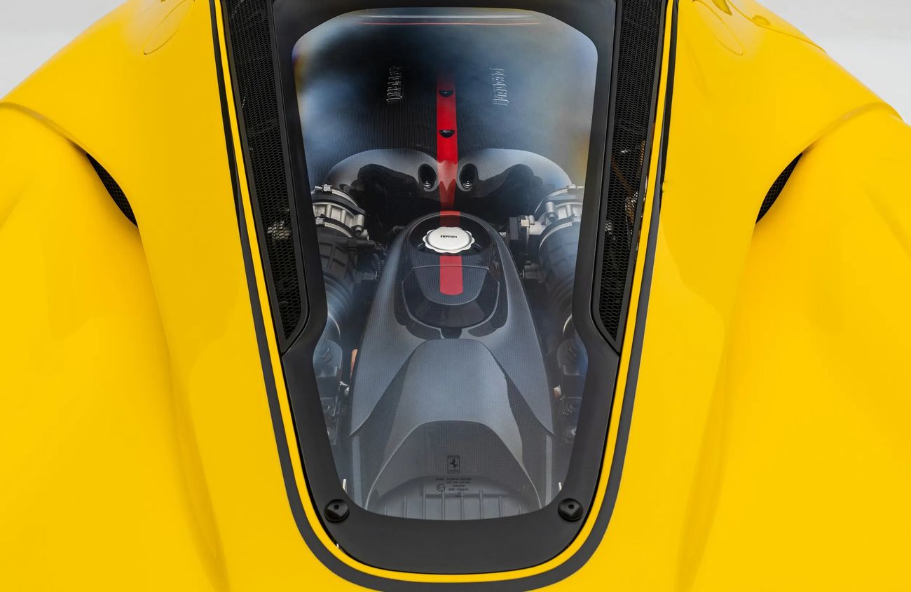 Ferrari LaFerrari 6.3L V12 Naturally Aspirated Engine + eMotor