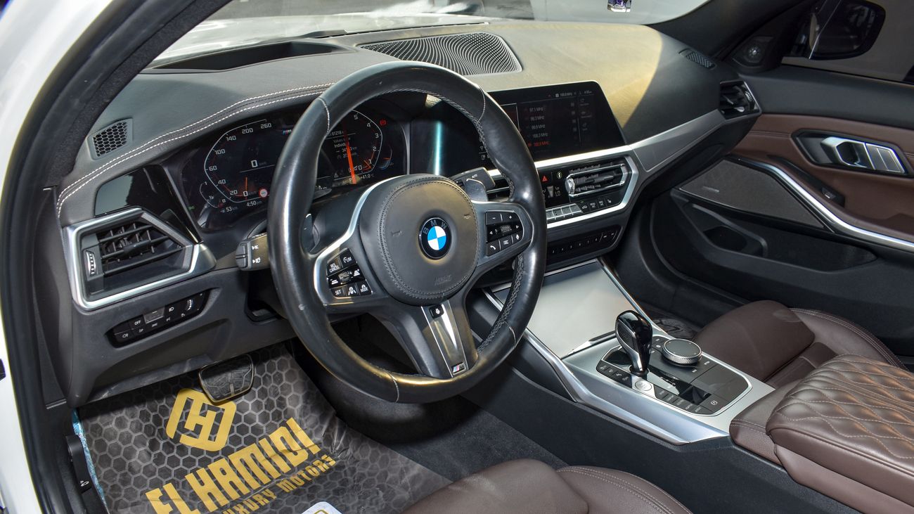 Used BMW 340i 2022 for sale in Dubai - 762387