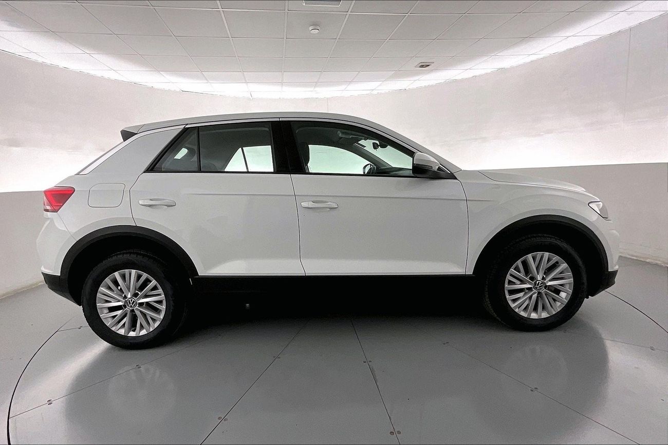 تويوتا يارس SE / E | ضمان مجاني لمدة عام | 0 دفعة أولى