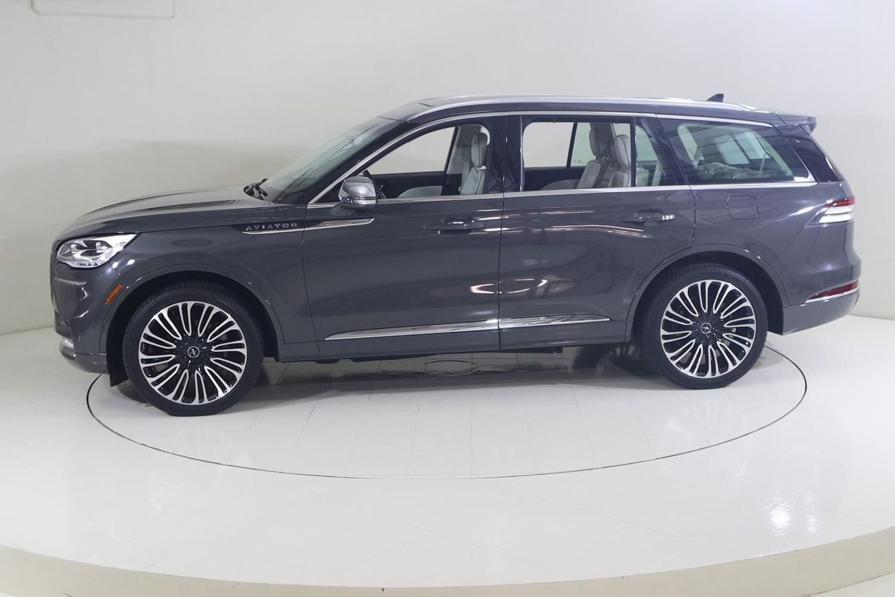 Lincoln Aviator PRESIDENTIAL 3.0L AVI920 / AL TAYER MOTORS/ AL QOUZ SHOWROOM