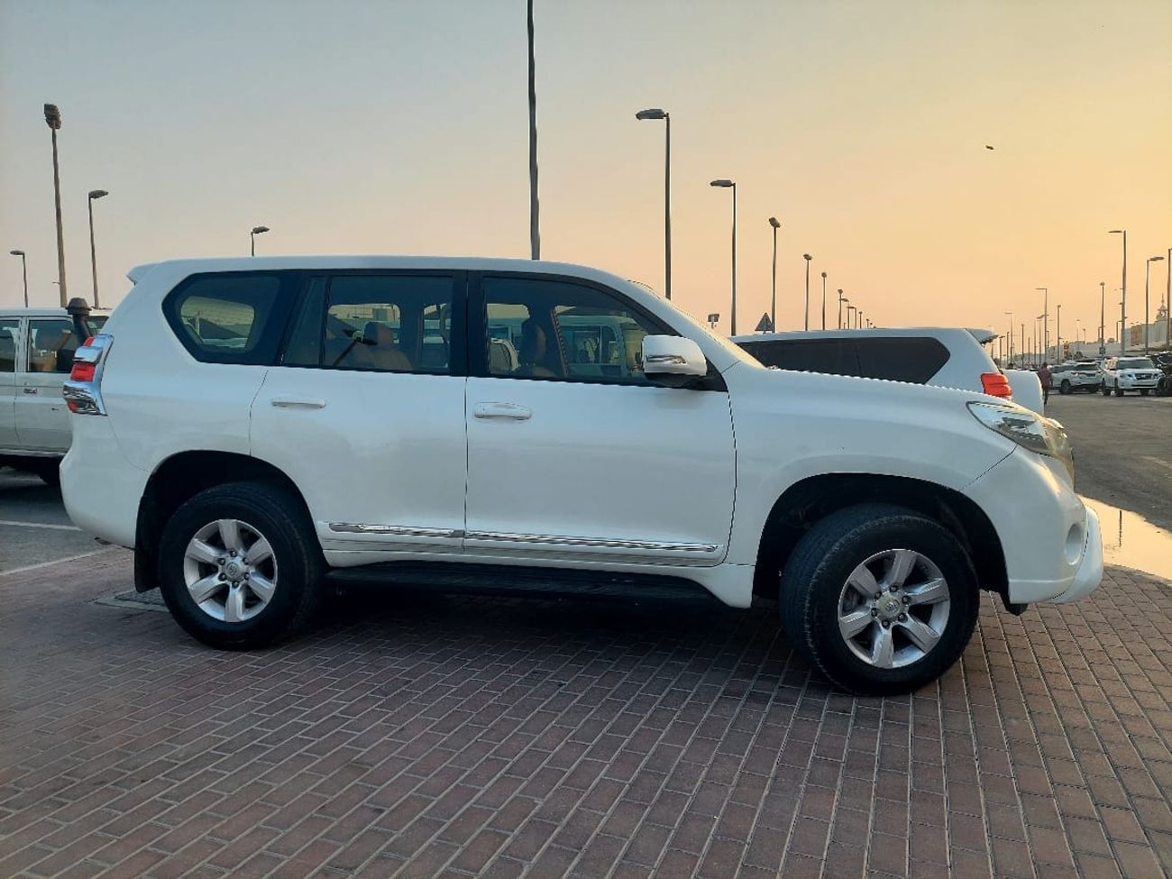 Toyota Prado 2.7L 4WD PETROL TXL AUTOMATIC TRANSMISSION