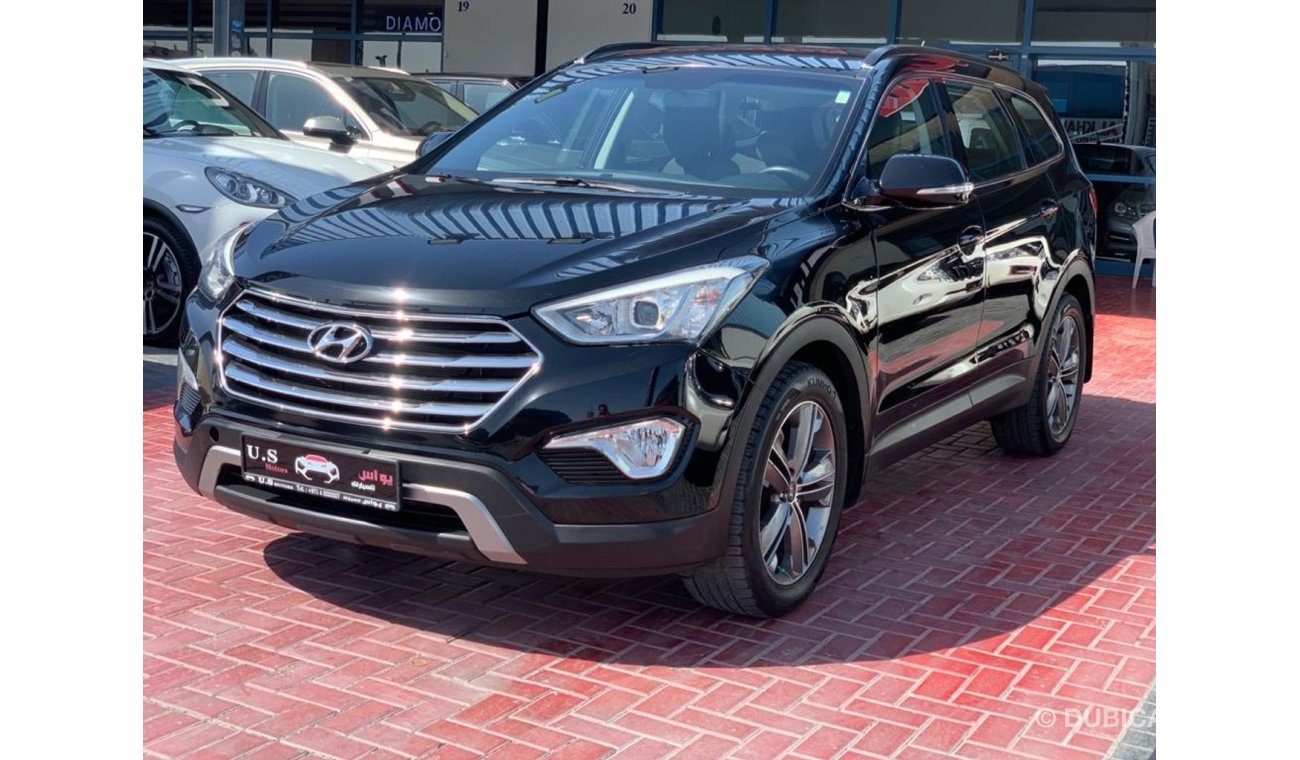 Hyundai Santa Fe GCC SPECS UNDER WARRANTY