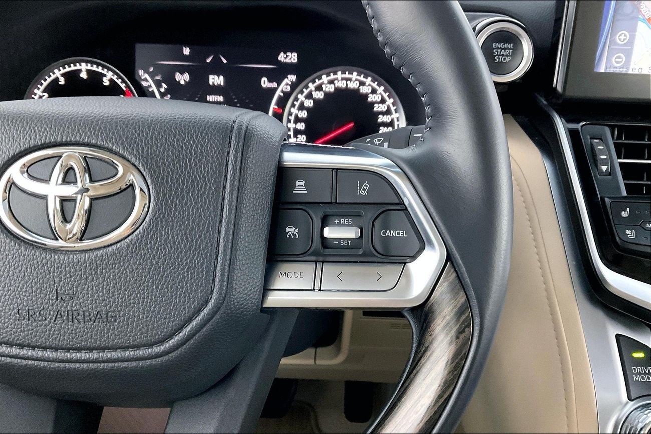 Nissan Kicks SV | 1 year free warranty | 0 Down Payment