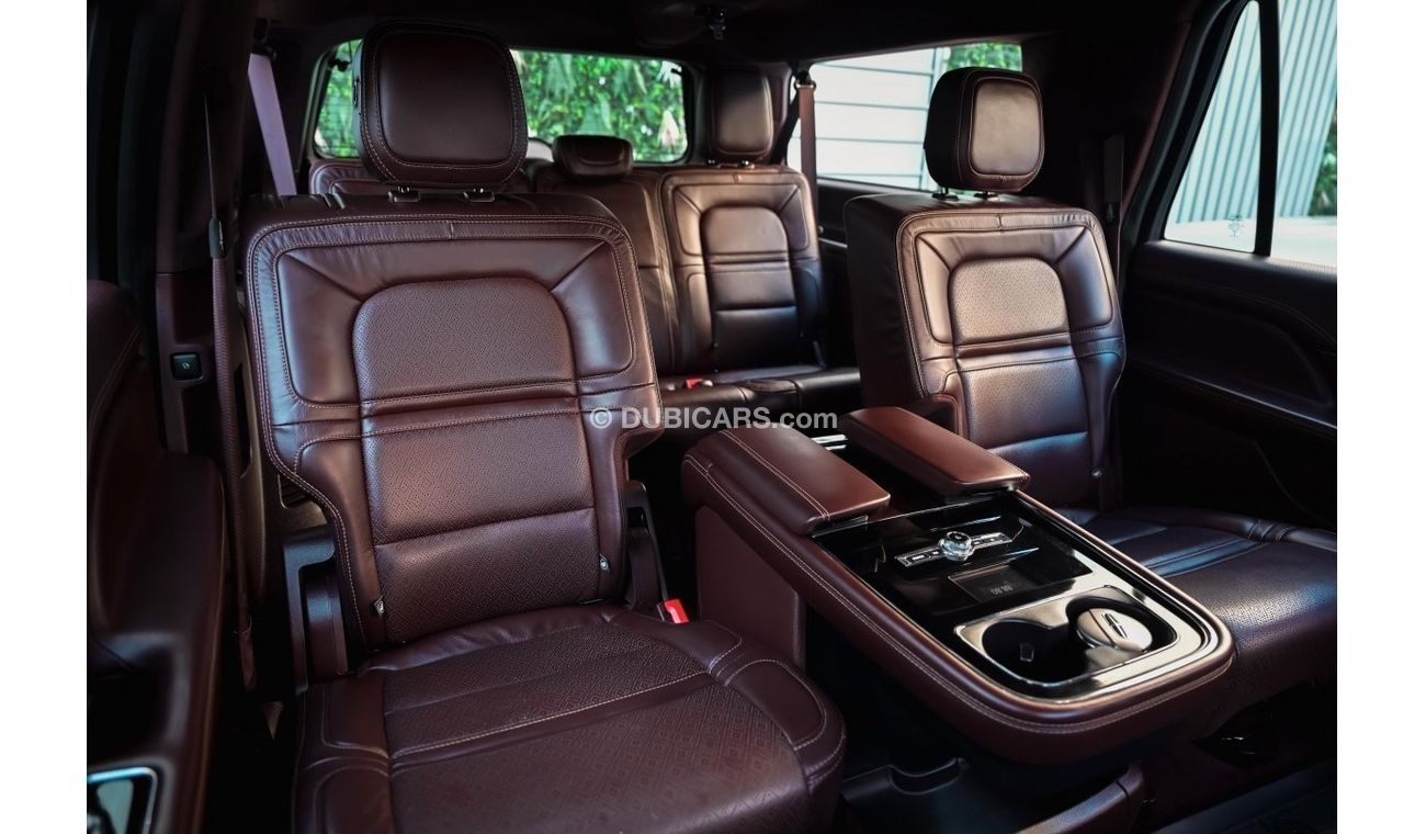 Lincoln Navigator L Presidential | 5,873 P.M  | 0% Downpayment | Magnificient Condition!