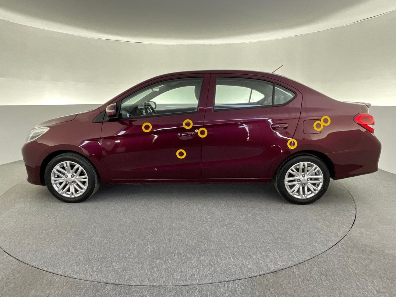 بي أم دبليو 318i Standard | ضمان مجاني لمدة عام | 0 دفعة أولى