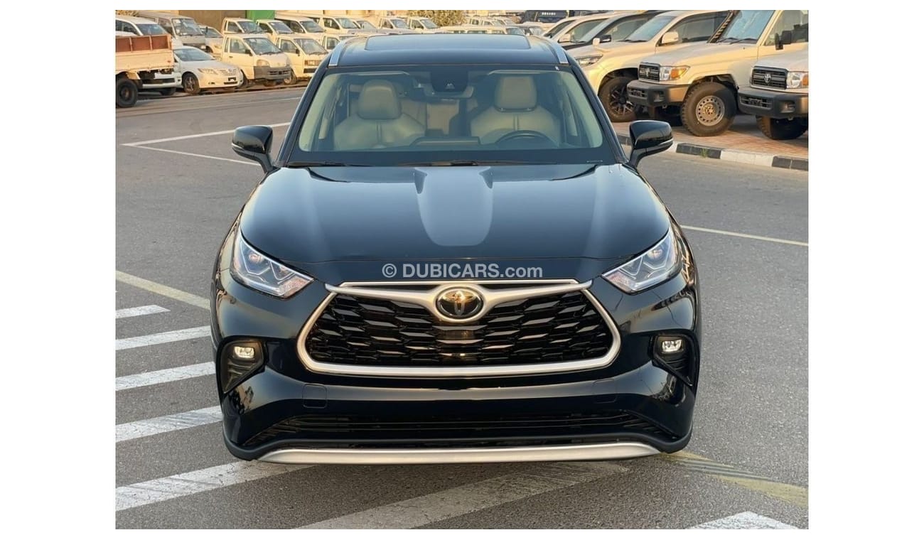 Toyota Highlander 2021 TOYOTA HIGHLANDER XLE 3.5L V6 AWD /