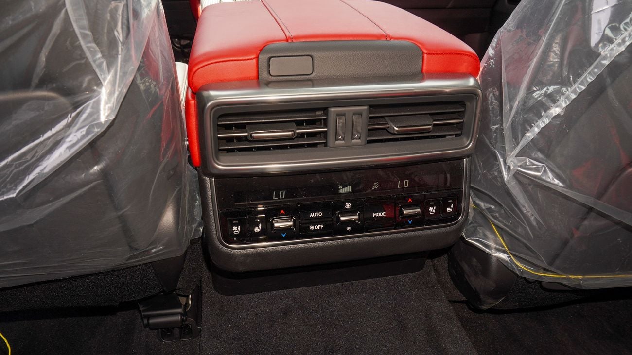 Lexus LX 600 FSport 3.5L V6  5 Seats