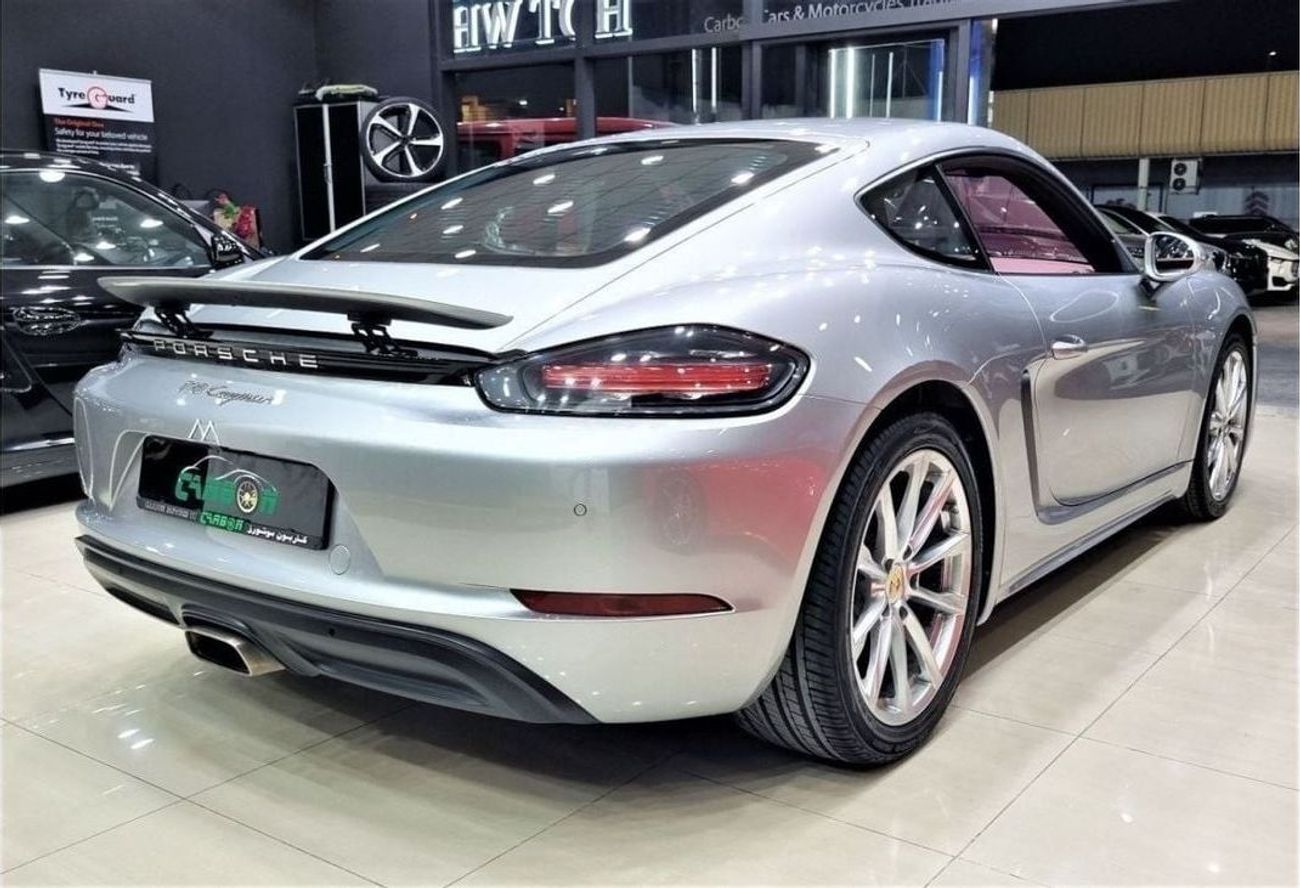 بورش كايمان 718 Std Std