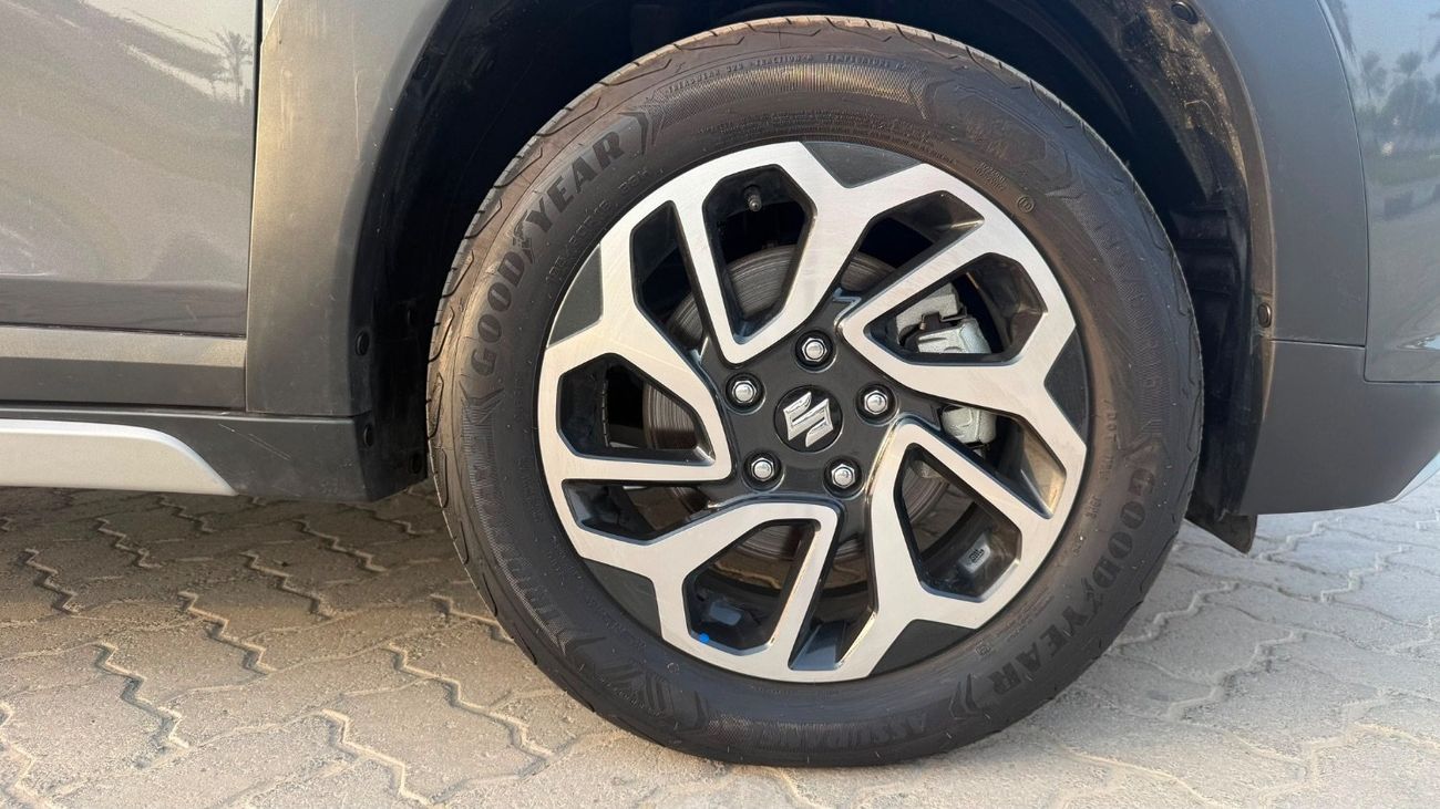 Suzuki Fronx GLX