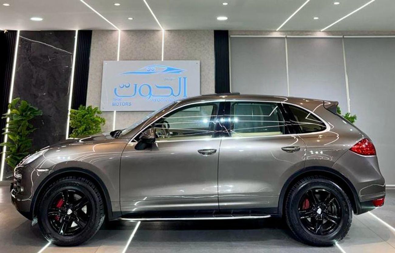 Porsche Cayenne S Platinum Edition 3.6L PORSCHE CAYENNE S V8 || GCC || FULL OPTIONS || FREE ACCIDENTS || NEW CONDITI