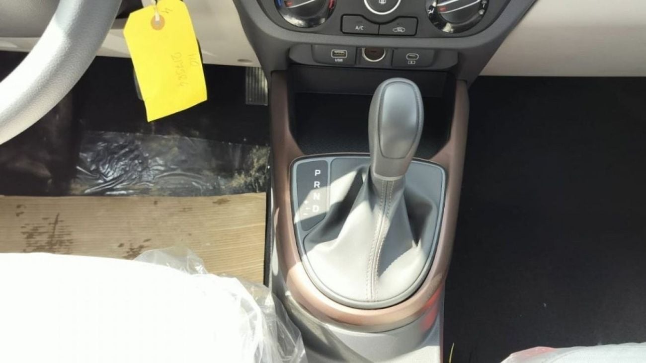 Hyundai Grand i10 1.2L Petrol Engine Sedan | Gray and Silver | 2024