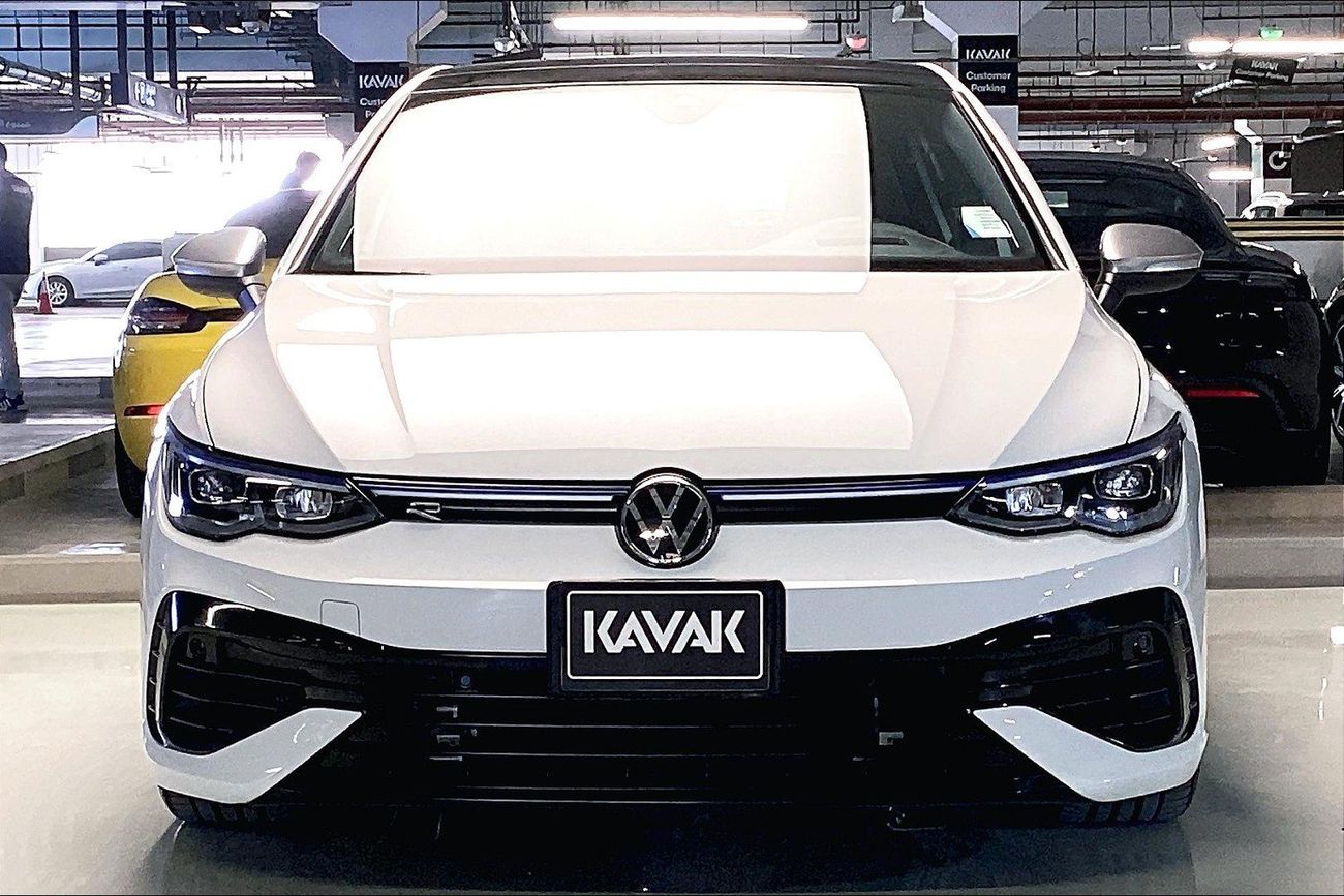 فولكس واجن جولف R | National Day Celebration | شامل الضمان | 0 ﺪﻔﻋﺓ ﺃﻮﻟﻯ