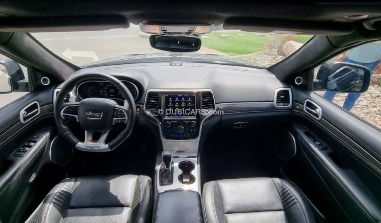 Jeep Grand Cherokee Trackhawk Trackhawk RAMADAN OFFER // DROP PRICE//JEEP TRACK-HAWK// V8 //707 HP//