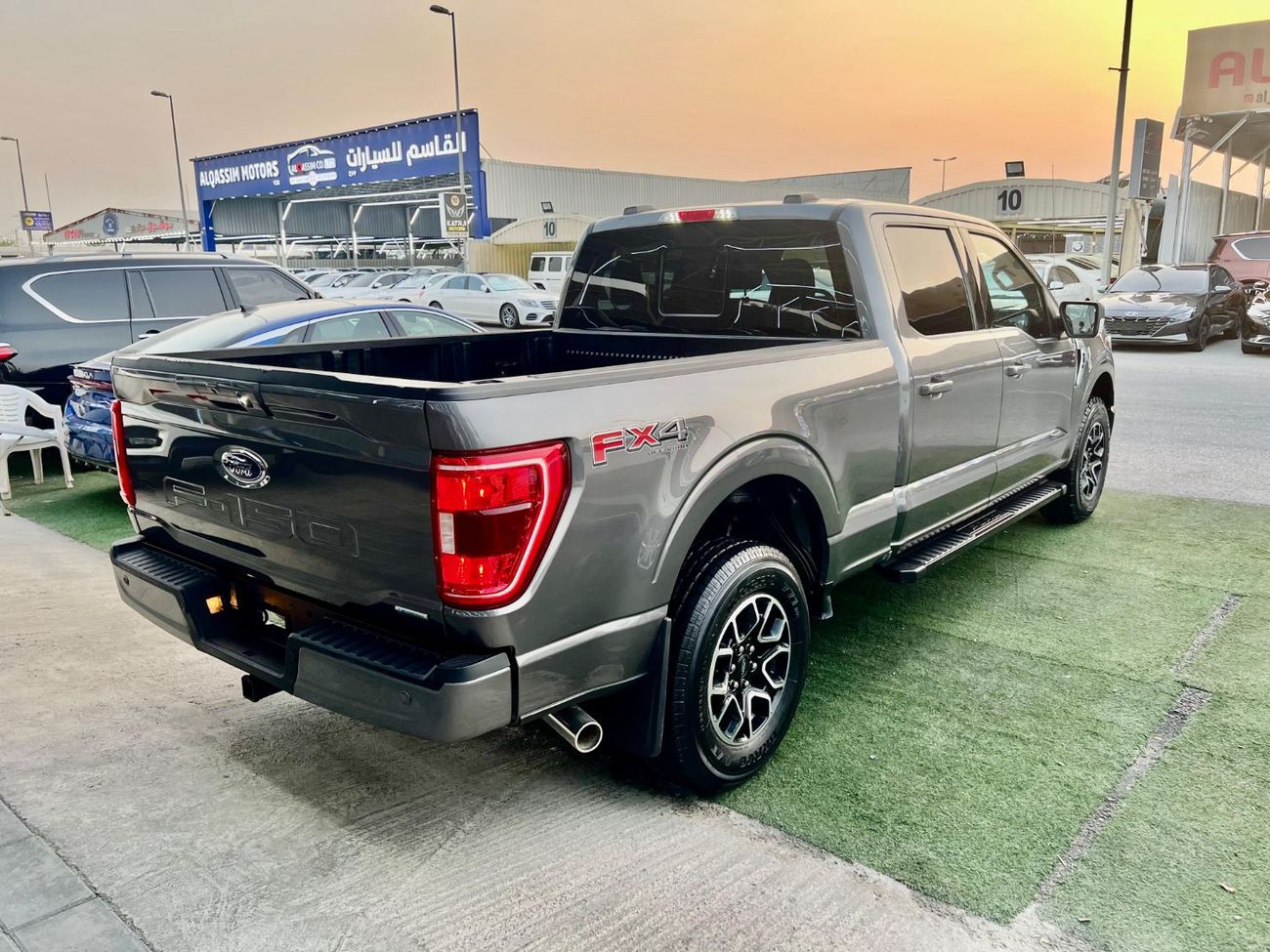 Ford F 150 XLT 3.5L (5 Seater) warranty one year bank financie available
