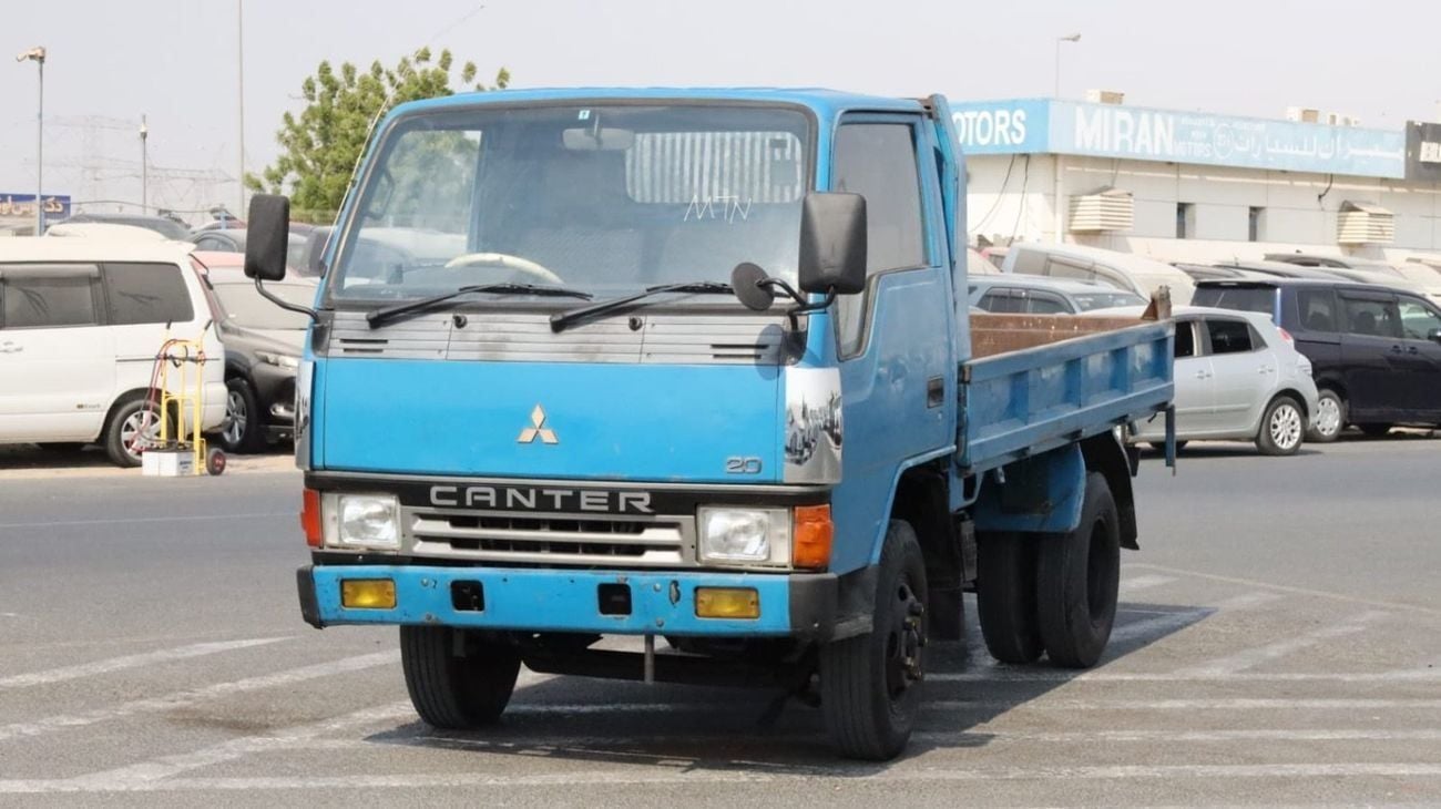 Mitsubishi Canter Van 